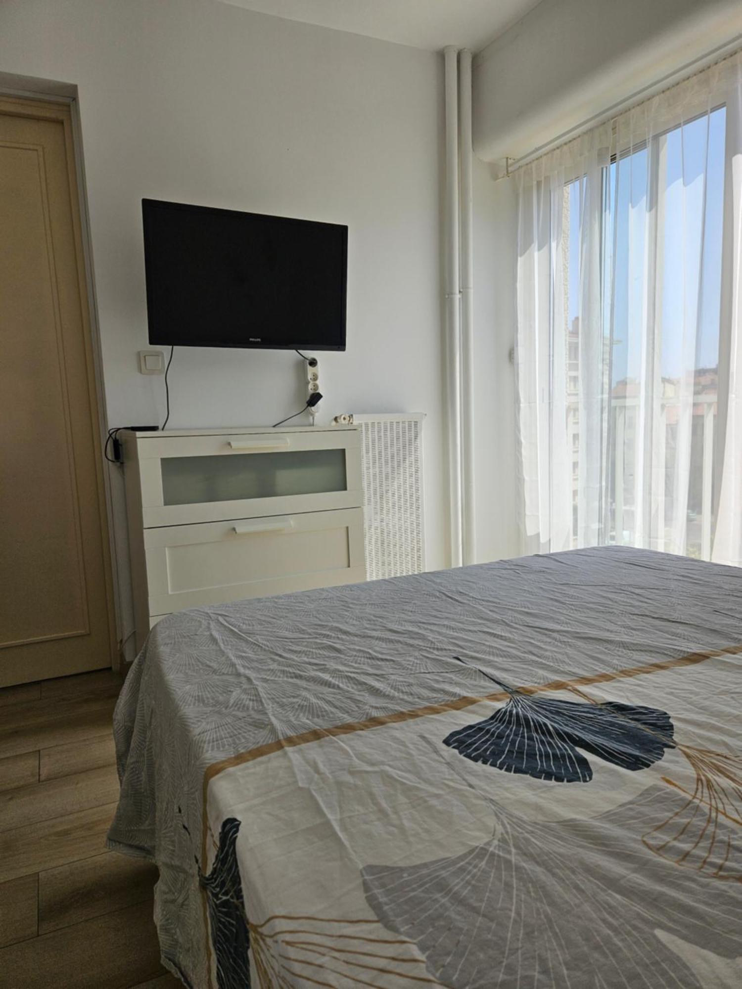 Chambre En Colocation Fille, Proche Mer, Climatisation Tulon Zewnętrze zdjęcie