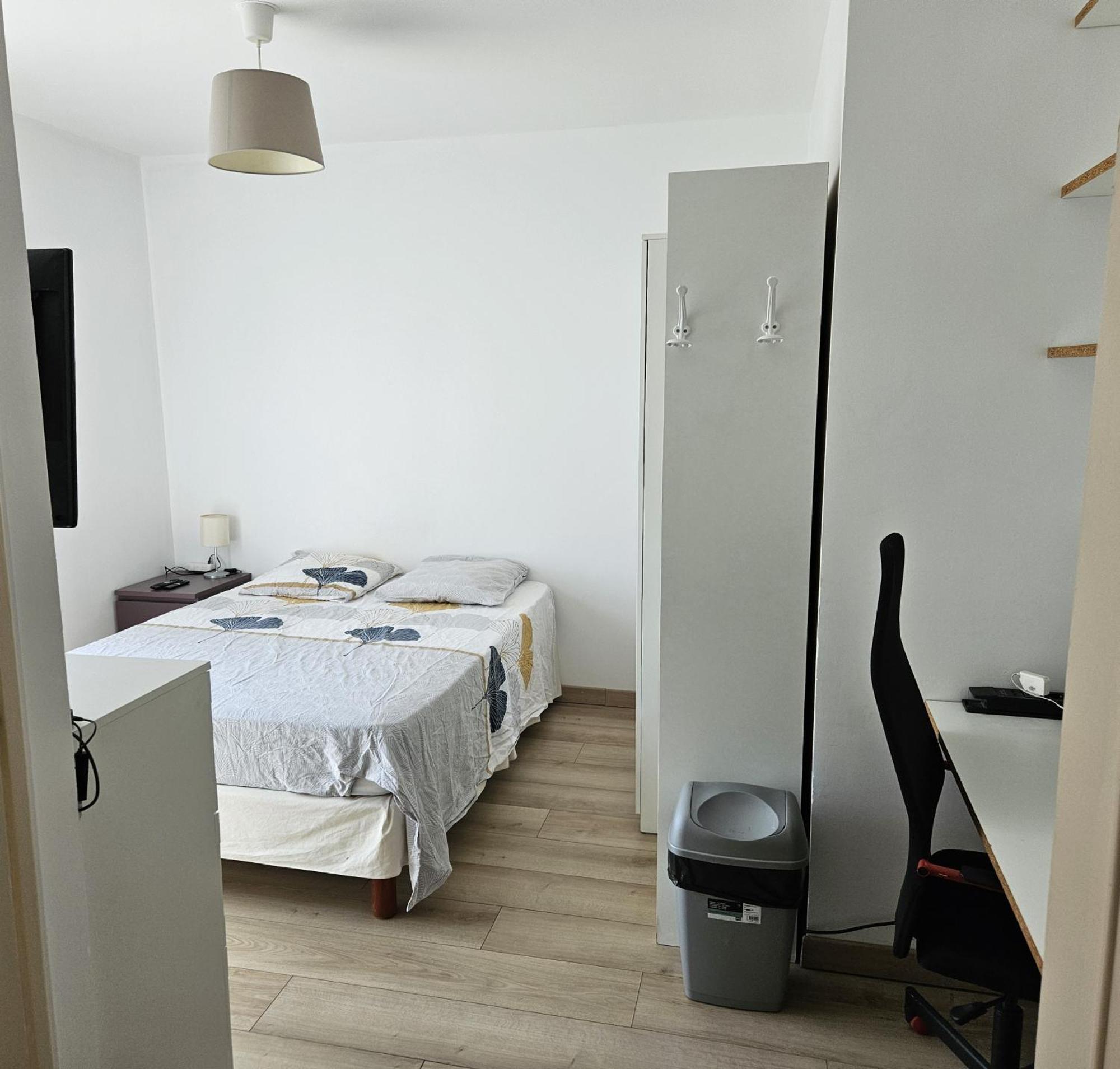 Chambre En Colocation Fille, Proche Mer, Climatisation Tulon Zewnętrze zdjęcie