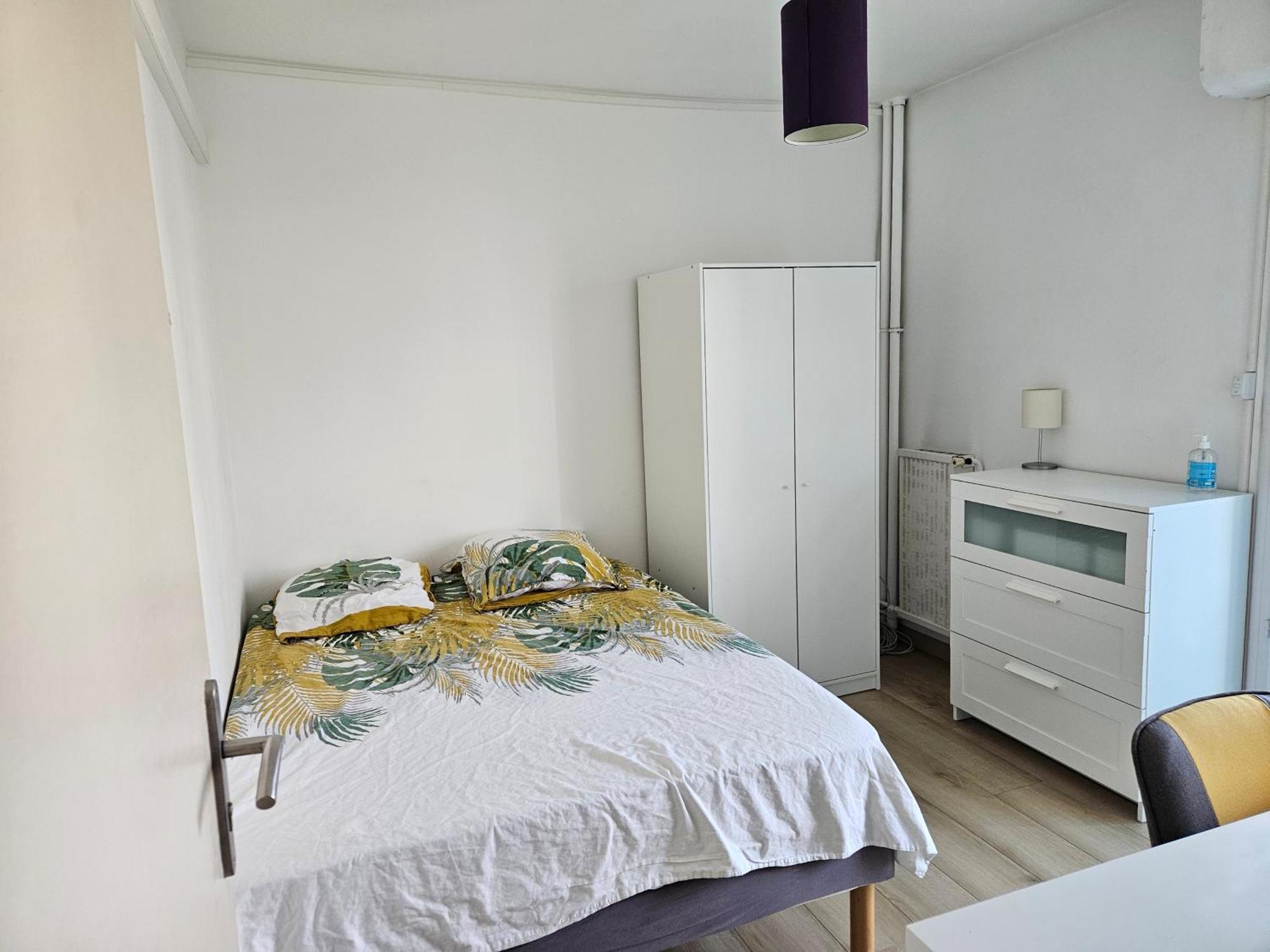 Chambre En Colocation Fille, Proche Mer, Climatisation Tulon Zewnętrze zdjęcie