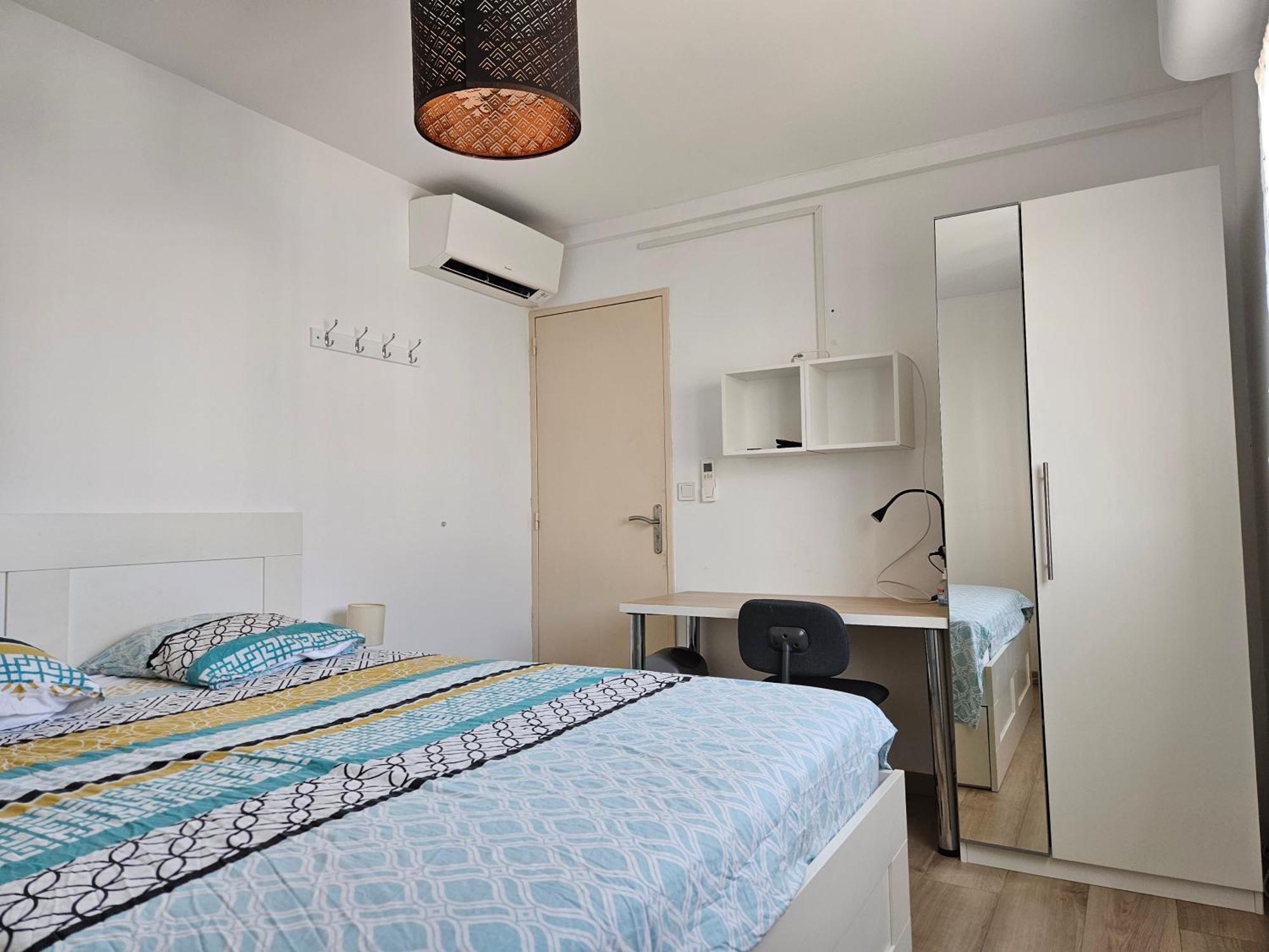 Chambre En Colocation Fille, Proche Mer, Climatisation Tulon Zewnętrze zdjęcie