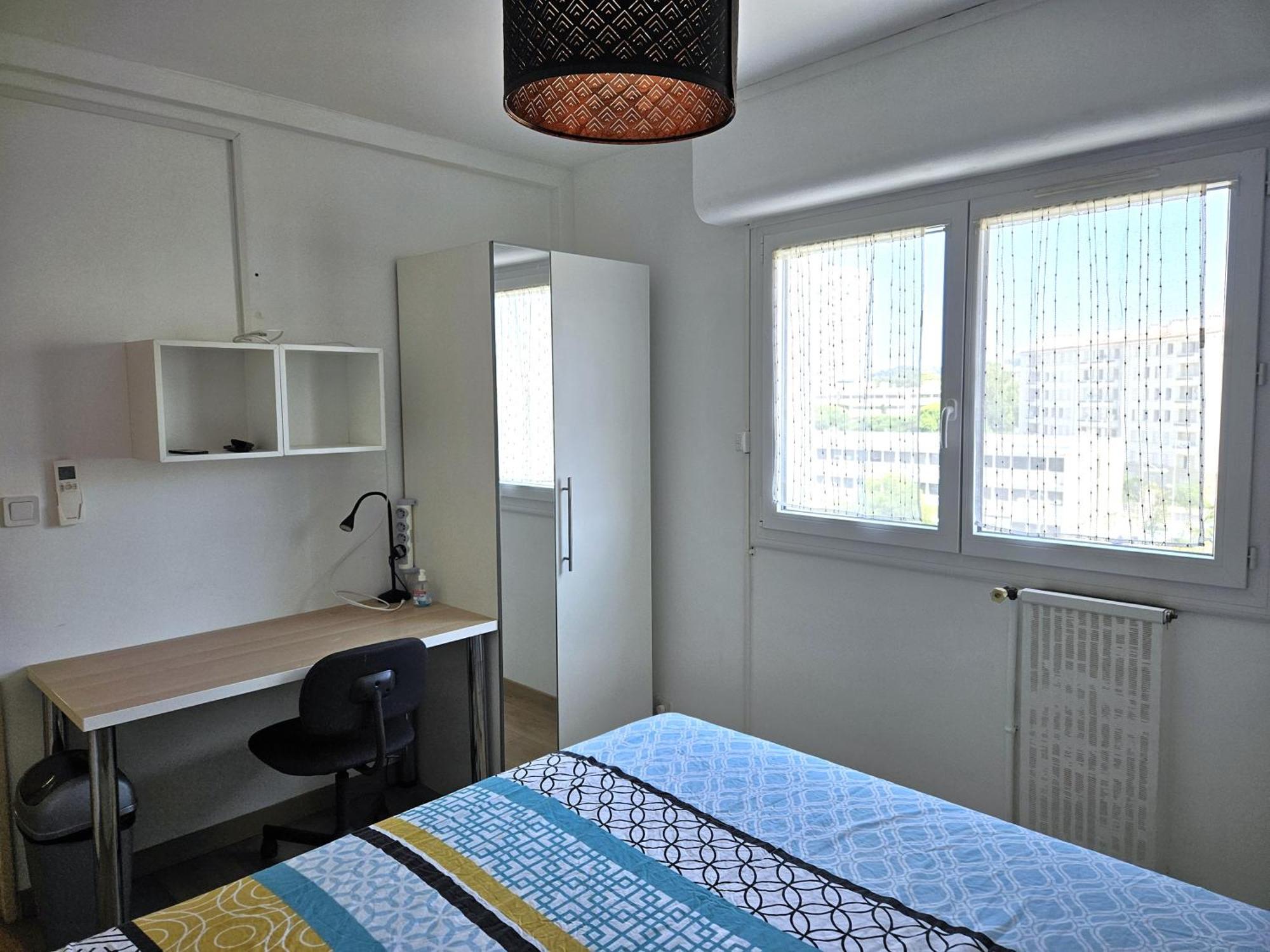 Chambre En Colocation Fille, Proche Mer, Climatisation Tulon Zewnętrze zdjęcie
